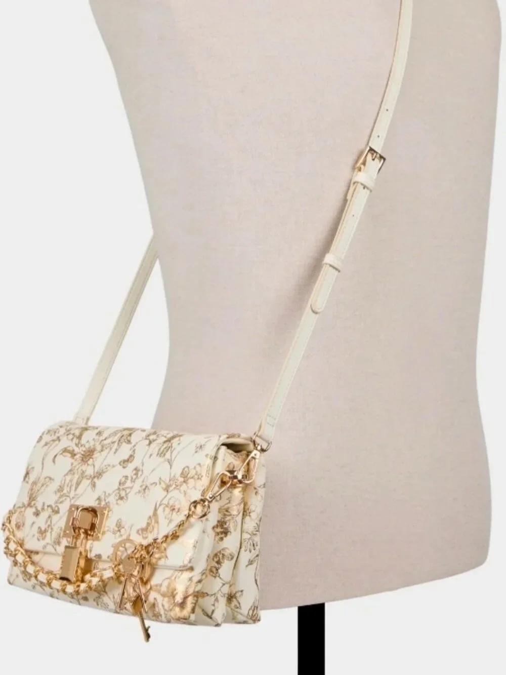 Aldo Ivory & Gold Jackiebagg